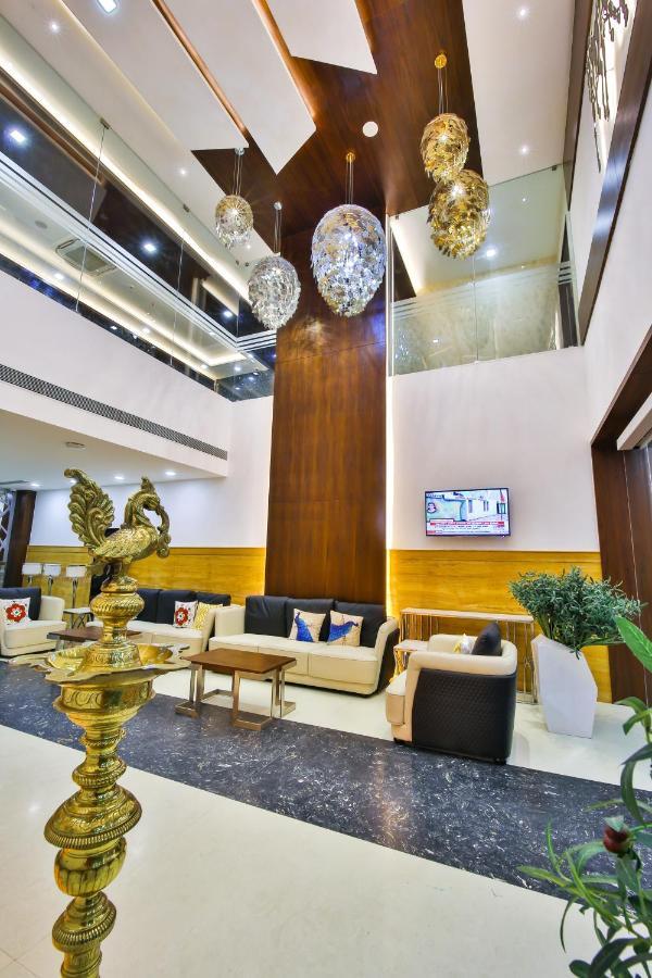 The Royal Grand Hotel Karur  Exterior photo